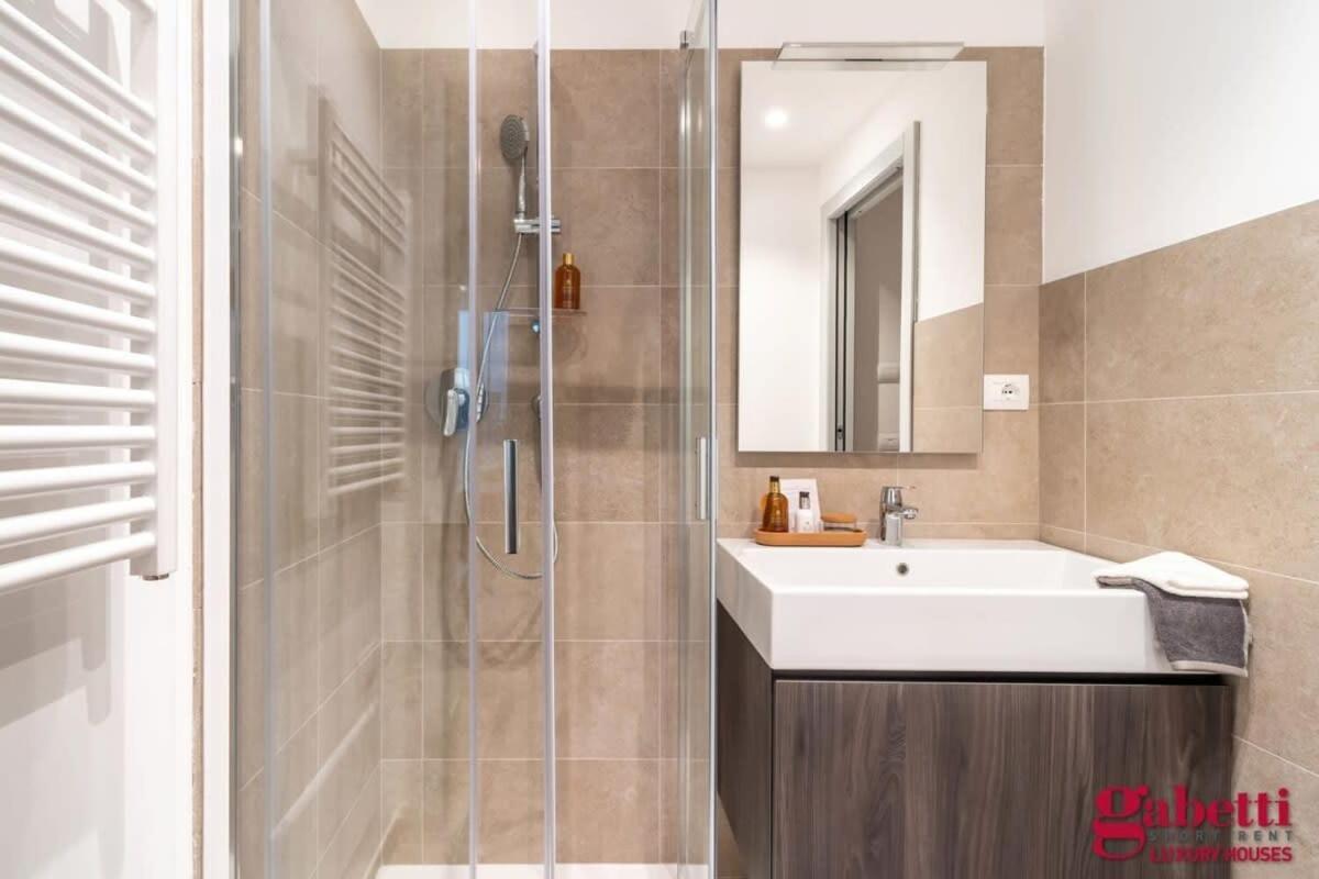 شقة Stilicone 15 - Luxury Apt 3D ميلان المظهر الخارجي الصورة
