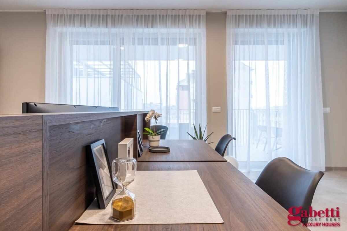 شقة Stilicone 15 - Luxury Apt 3D ميلان المظهر الخارجي الصورة