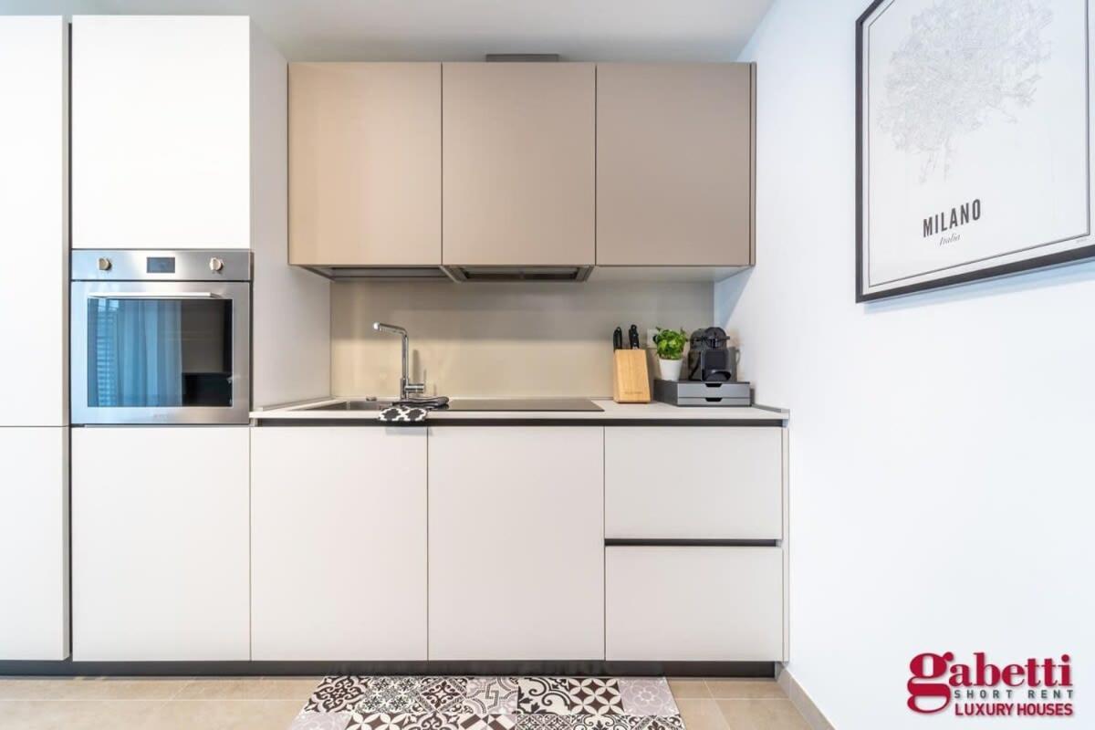 شقة Stilicone 15 - Luxury Apt 3D ميلان المظهر الخارجي الصورة